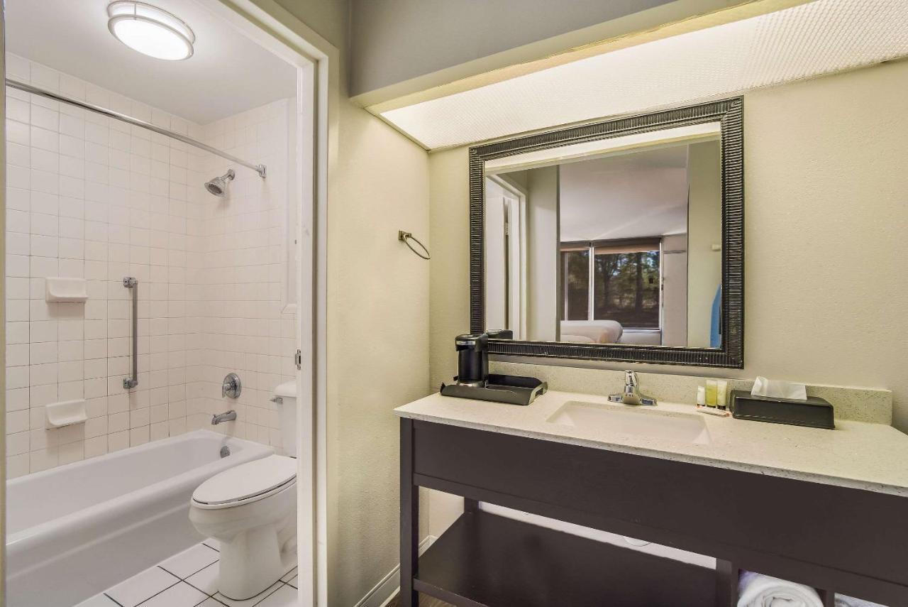 Clarion Inn & Suites Florence Dış mekan fotoğraf